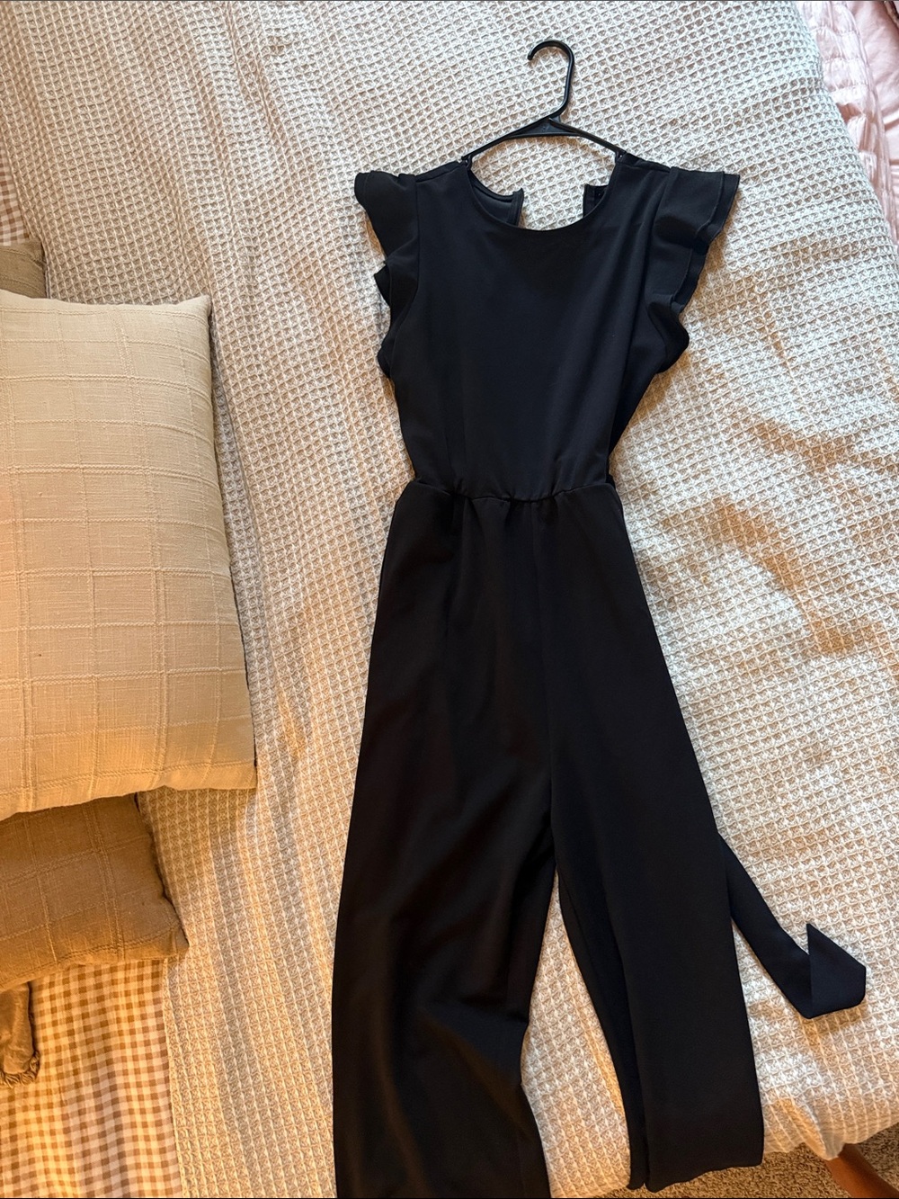 Elegant Black Flutter-Sleeve Jumpsuit